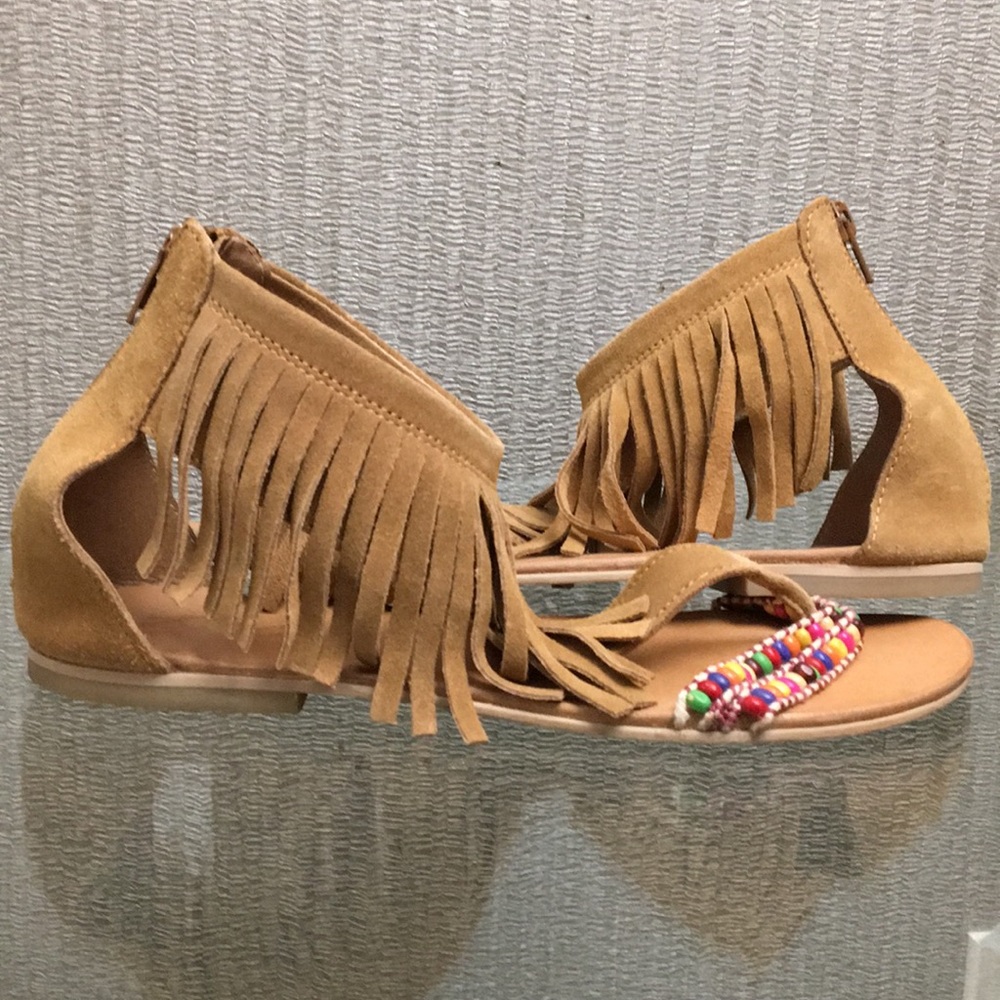 Fringe sandals